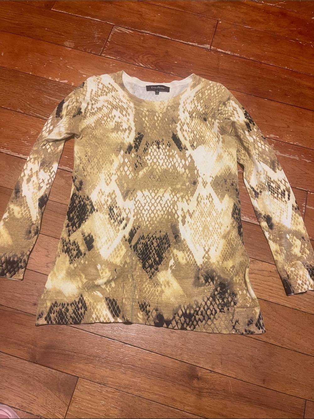 Evan Picone Snake-Print Long Sleeve Top in Beige, Brown, Cream